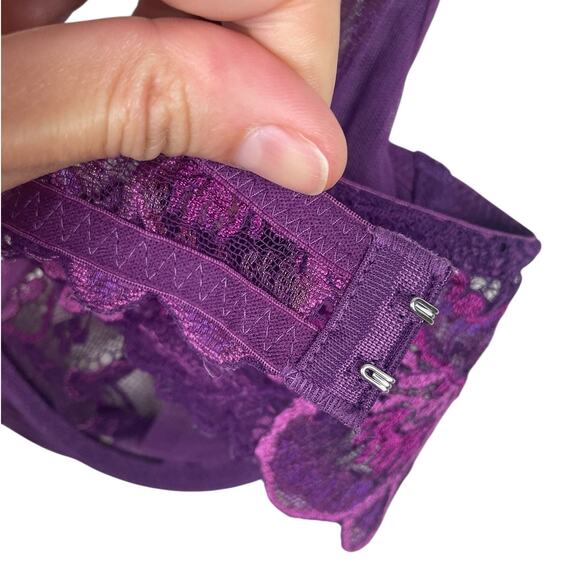 Wacoal Lace Plunge Bra Floral Sheer Feminine Romantic 95730 Purple Size 34B - Picture 9 of 12